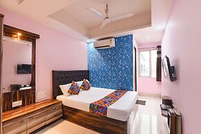 Fabhotel Deep