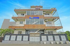 Fabhotel Shubh Palace