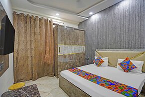 Fabhotel Shubh Palace