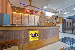 Fabhotel Raja Residency