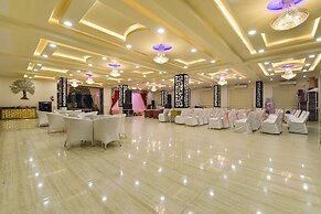 Fabhotel Shiv Palace