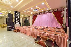 Fabhotel Shiv Palace