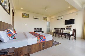 Fabhotel Shiv Palace