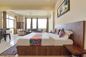 Fabhotel Shiv Palace