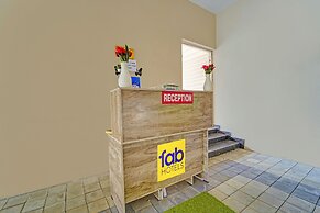 Fabhotel Praneeth Residency