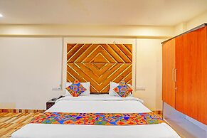 Fabhotel New Krishna Palace