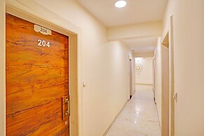 Fabhotel New Krishna Palace