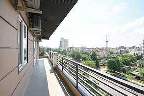 Fabhotel Alpha Stayz