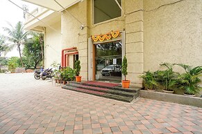 FabHotel Shubham Comforts
