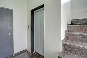 Fabhotel Royal Inn I