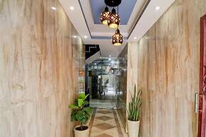 Fabhotel Gulshan Palace