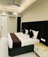 Fabhotel Lands Inn