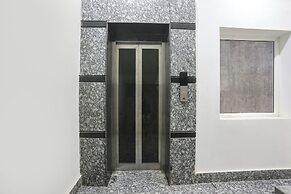 Fabhotel Varanasi Suites