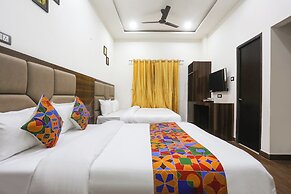 Fabhotel Varanasi Suites