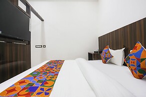 Fabhotel Varanasi Suites
