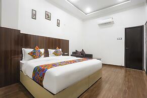 Fabhotel Varanasi Suites