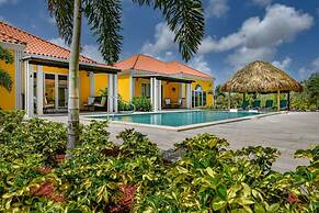 Picaron Villas