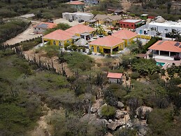 Picaron Villas