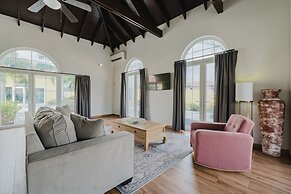 Picaron Villas