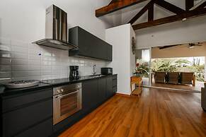 Picaron Villas