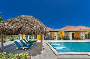Picaron Villas