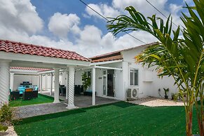 2 min Walk to Ocean - Mangel Halto Aruba