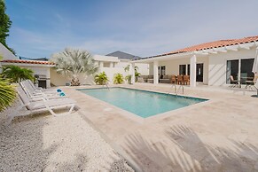 Paradise Aruba - 4 Bedroom Private Pool
