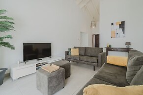 Paradise Aruba - 4 Bedroom Private Pool