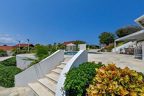180 Ocean View 2 min to Beach Jacuzzi