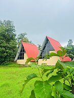 Huts And Hunters Resort Saputara