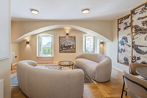 Porta Stella 2-Bedroom Luxury Apartment