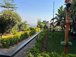 REBERO RESORT