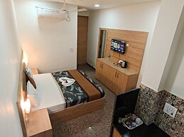 Hotel Devi Ram Atithi Bhawan Vrindavan