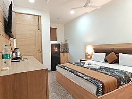 Hotel Devi Ram Atithi Bhawan Vrindavan