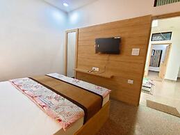 Hotel Devi Ram Atithi Bhawan Vrindavan