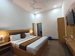 Hotel Devi Ram Atithi Bhawan Vrindavan
