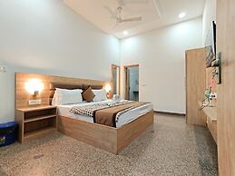 Hotel Devi Ram Atithi Bhawan Vrindavan
