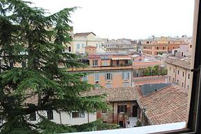 Alfonso Guest House