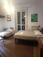 Alfonso Guest House