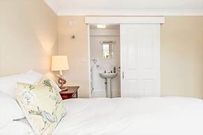 Mulberry Cottage - From 110 Per Night