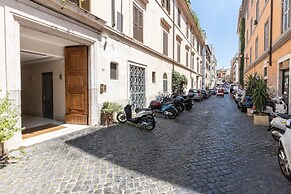 Rental in Rome Baccina Apartment