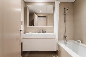 Ultra LUX Burj View Spacious High Floor