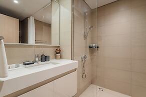 Ultra LUX Burj View Spacious High Floor