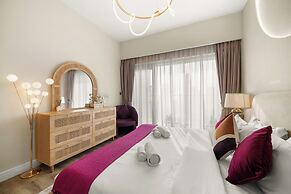 Ultra LUX Burj View Spacious High Floor