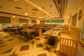 Golden Crown Suites