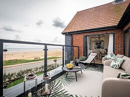 Calm Waters Luxury Beach House