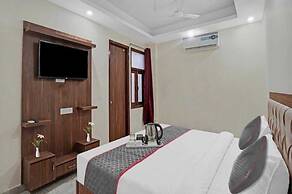Hotel The Anvi Residency Sector 132