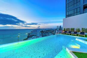 Sea View Luxury -best In Pattaya