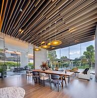 Sea View Luxury -best In Pattaya