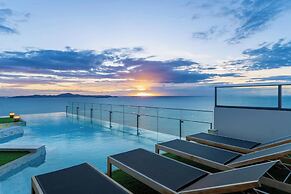 Sea View Luxury -best In Pattaya